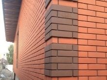 Дома в английском стиле; варианты отделки (74 фото): проект одноэтажного дома из кирпича, интерьер загородного кирпичного коттеджа