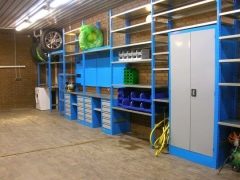 Prodajem metalnu garažu površine 22,0 m² Gus-Khrustalny mikroradnog centra
