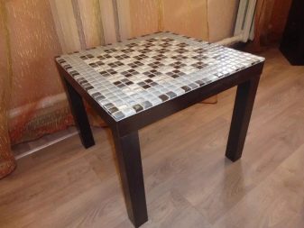 Стол на кухню с керамической плиткой