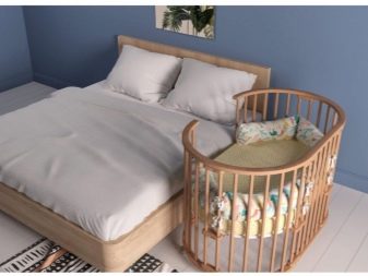 Приставная кроватка для ребенка от 1 года