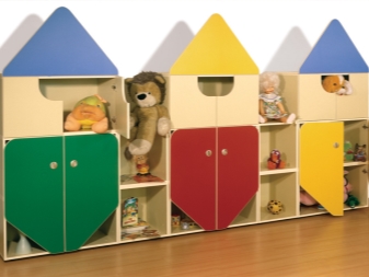 Пластмассовые шкафчики для игрушек