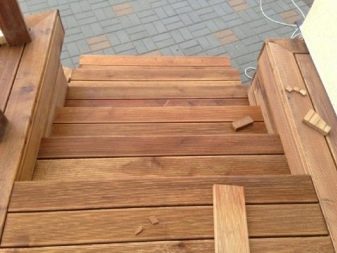 Как сделать своими руками крыльцо в частном доме из дерева ступени. Смотреть фото Как сделать своими руками крыльцо в частном доме из дерева ступени. Смотреть картинку Как сделать своими руками крыльцо в частном доме из дерева ступени. Картинка про Как сделать своими руками крыльцо в частном доме из дерева ступени. Фото Как сделать своими руками крыльцо в частном доме из дерева ступени