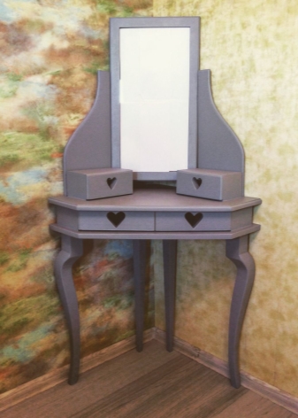 Столик для макияжа с зеркалом угловой