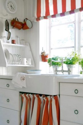 Кухонные шторы – современный стиль для маленькой кухни