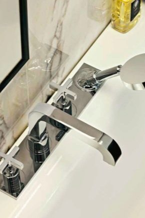 Основные критерии выбора смесителей для ванной