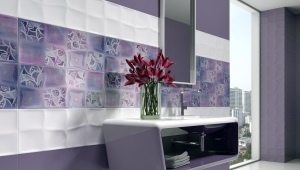 Дизайн ванной комнаты с сиреневой плиткой