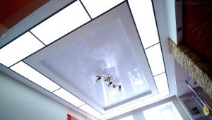 Световые панели на потолок: особенности и преимущества