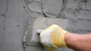 Цементная штукатурка: плюсы и минусы