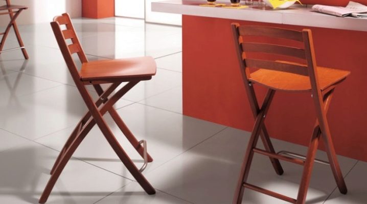 Складной барный стул особенности раскладных барных изделий плюсы и минусы деревянных конструкций