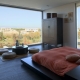 Дизайн спальни с окнами
