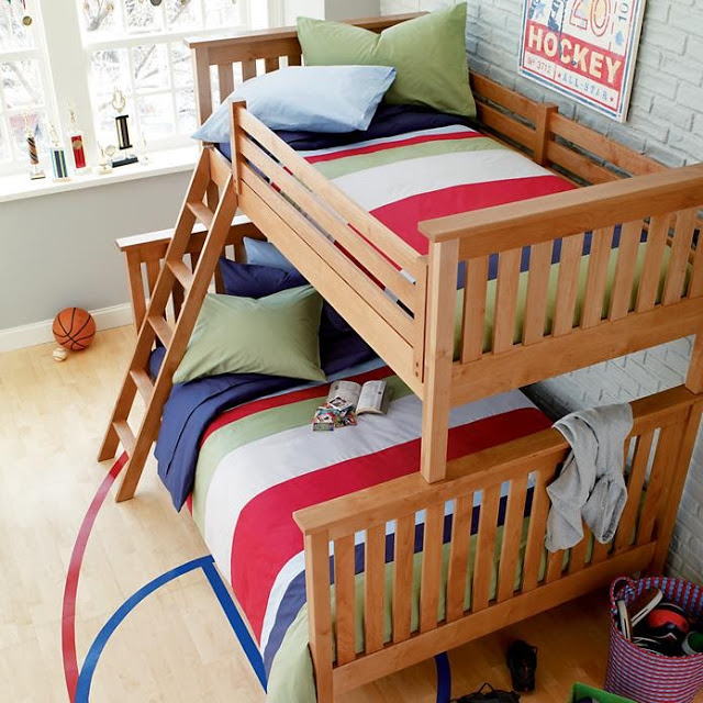 Кровать для детей от двух лет