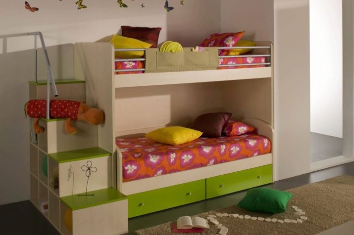 двухъярусная кровать для детей из дсп