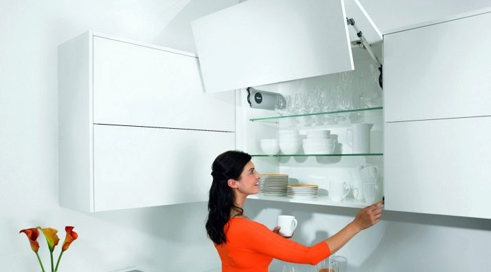 Механизмы открывания кухонных шкафов без ручек