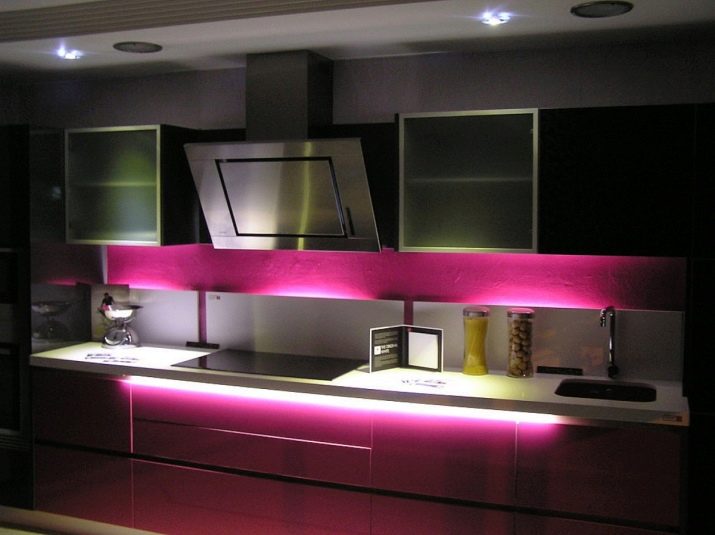Подсветка фартука на кухне светодиодной лентой