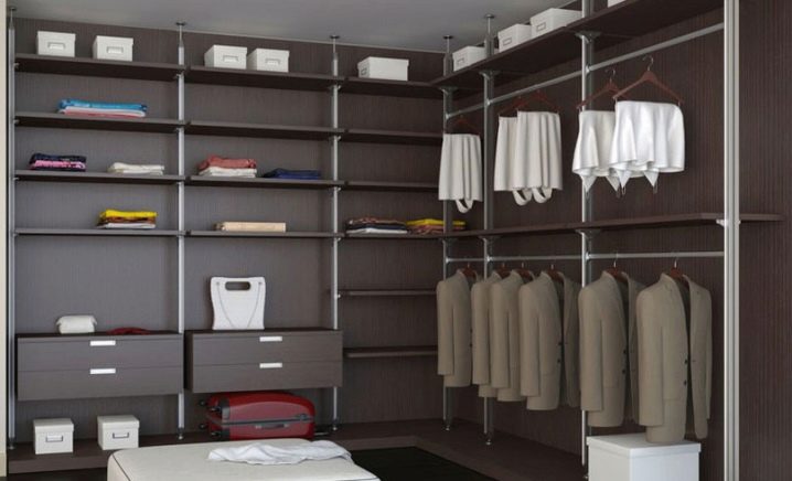 Шкаф для одежды в гардеробную