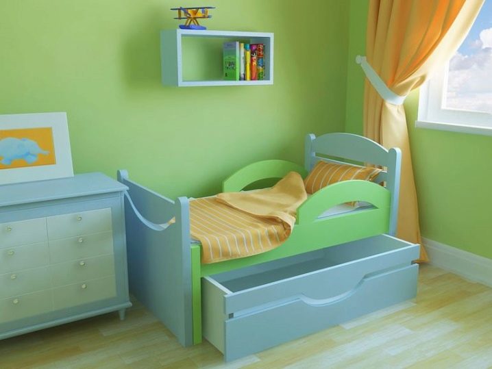 Кроватка для ребенка 3 года мальчику