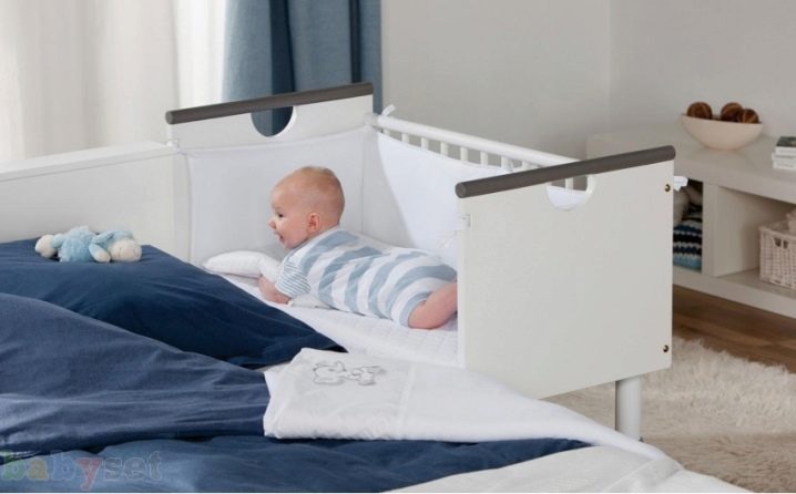 Приставная кроватка для ребенка от 1 года