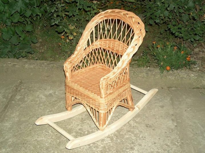 Кресло качалка из пропиленовых труб своими руками