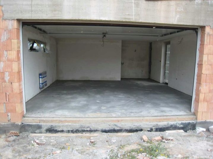 Бетонный пол в гараже: тонкости заливки покрытия
